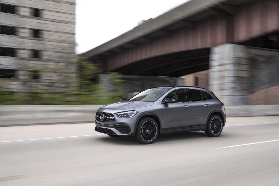  Mercedes-Benz GLA250 AMG Line (H247) 2020 года  (NA) (фото 29 из 96)